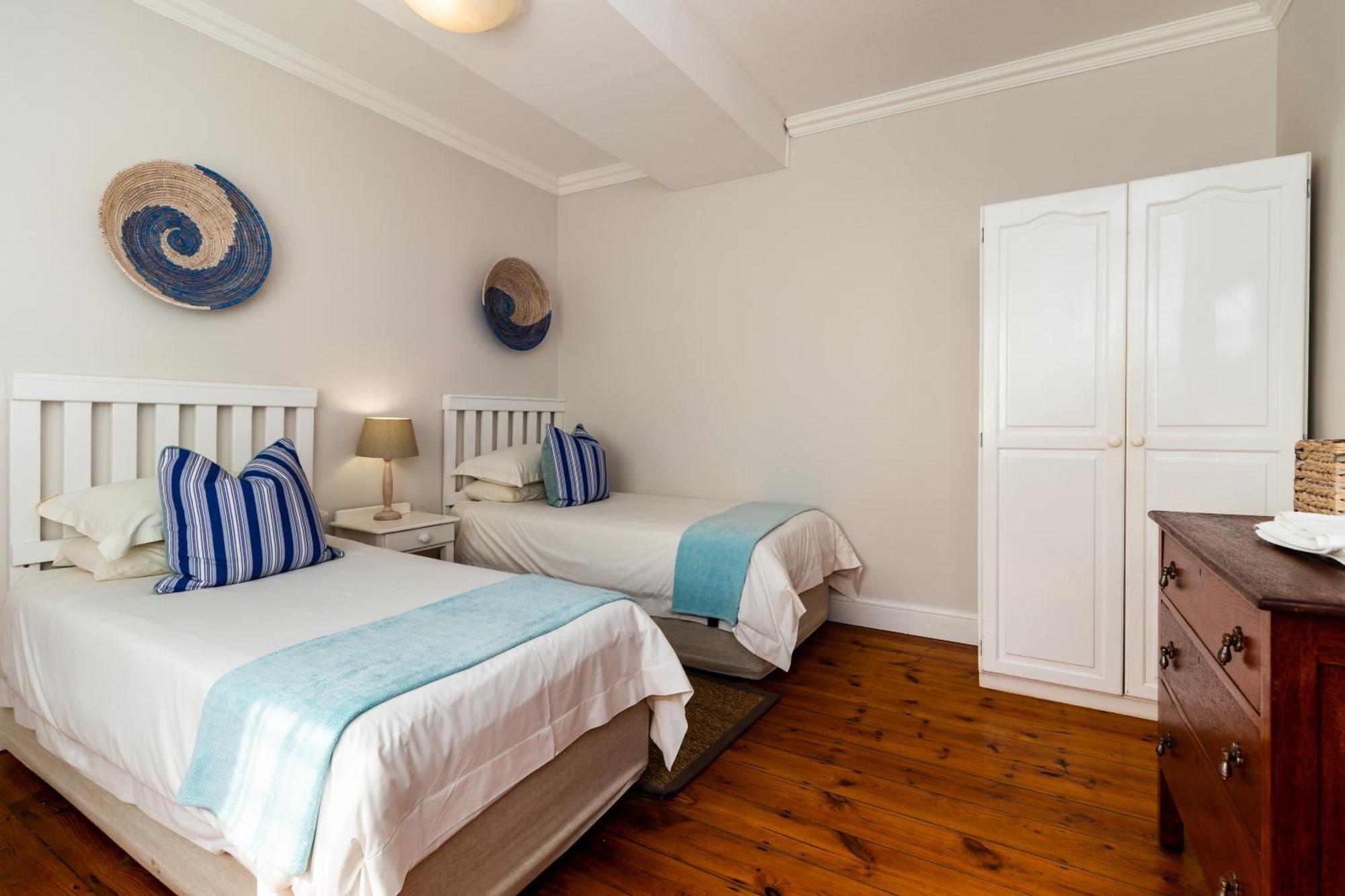 Morgan Bay Hotel Rum bild